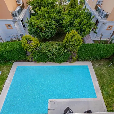 Luxury Private With Pool And Garden In Serik Apartment