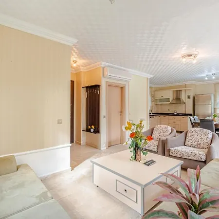 Luxury Private With Pool And Garden In Serik *