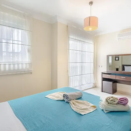 Luxury Private With Pool And Garden In Serik Apartment *