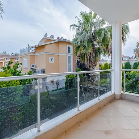 Luxury Private With Pool And Garden In Serik Apartment