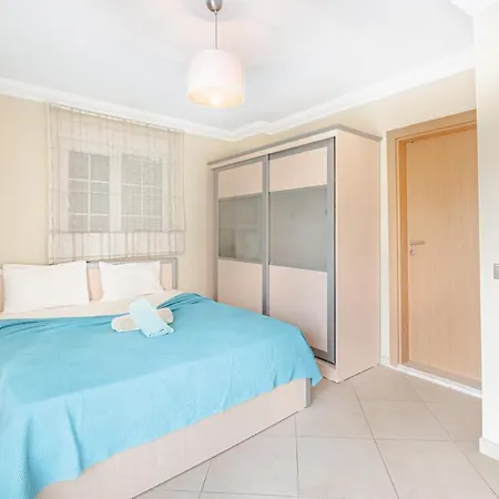 Apartment Luxury Private With Pool And Garden In Serik